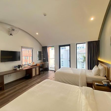 A25 Hotel - 14 Ho Huan Nghiep Bandar Ho Chi Minh Luaran gambar