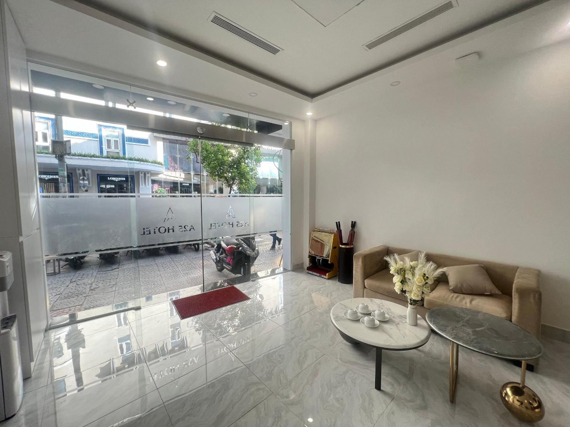 A25 Hotel - 14 Ho Huan Nghiep Bandar Ho Chi Minh Luaran gambar