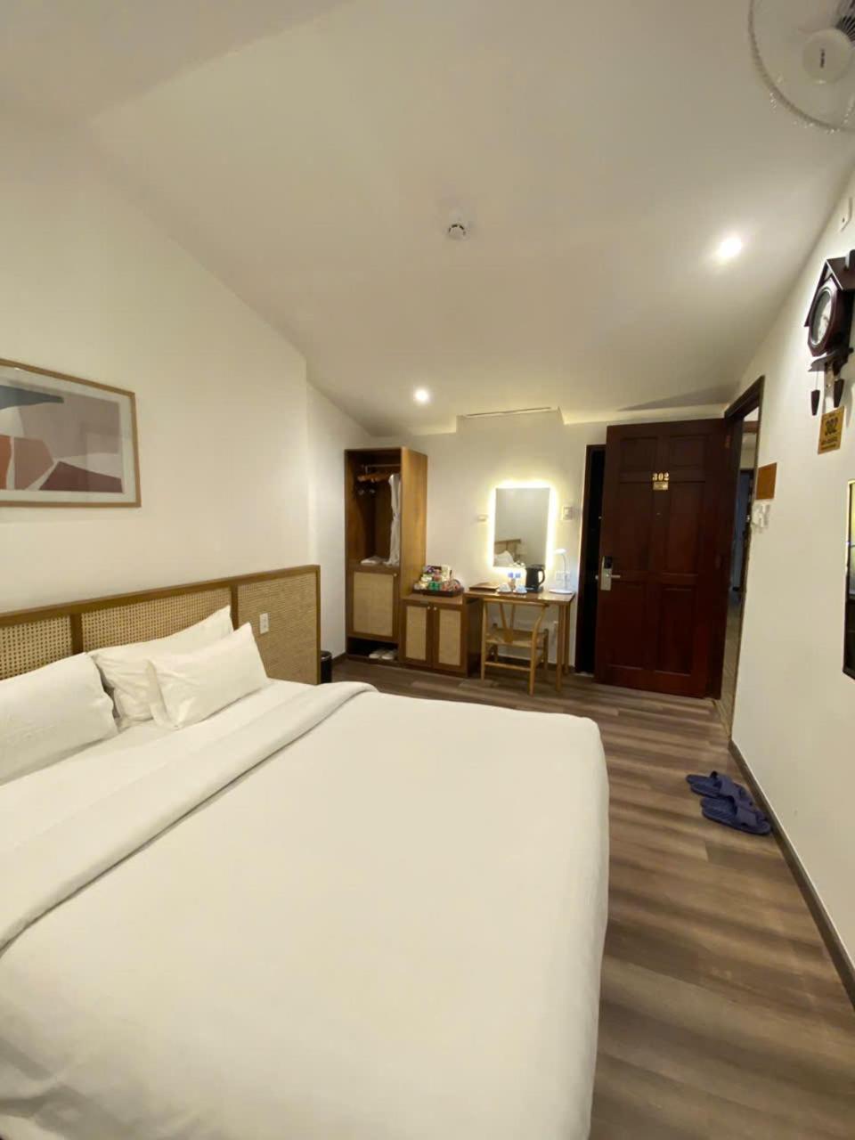 A25 Hotel - 14 Ho Huan Nghiep Bandar Ho Chi Minh Luaran gambar